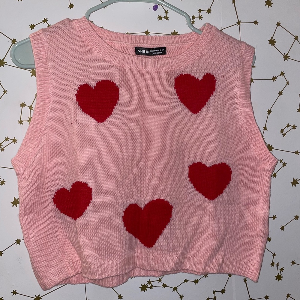Cropped Pink valentine knitted top! ❤️